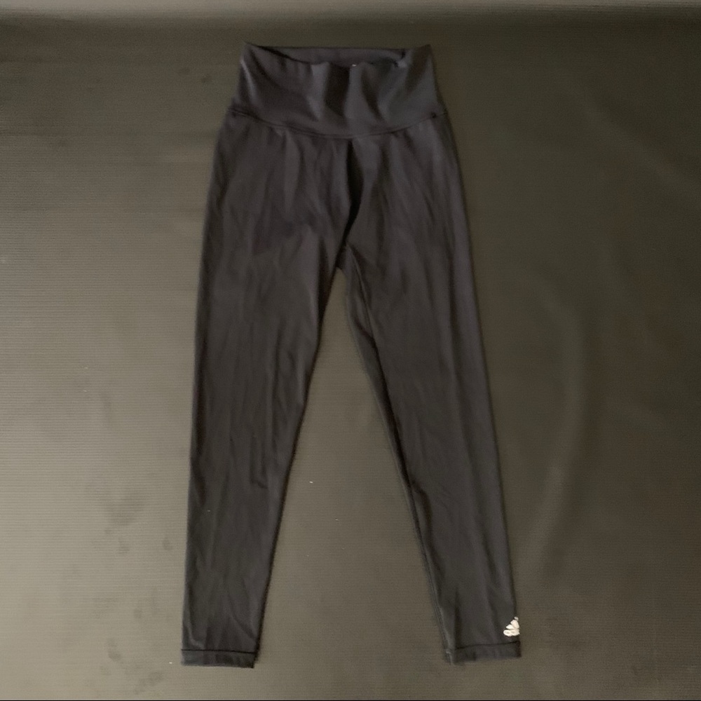 Adidas leggings
